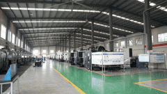 引进了200多台智能化配备